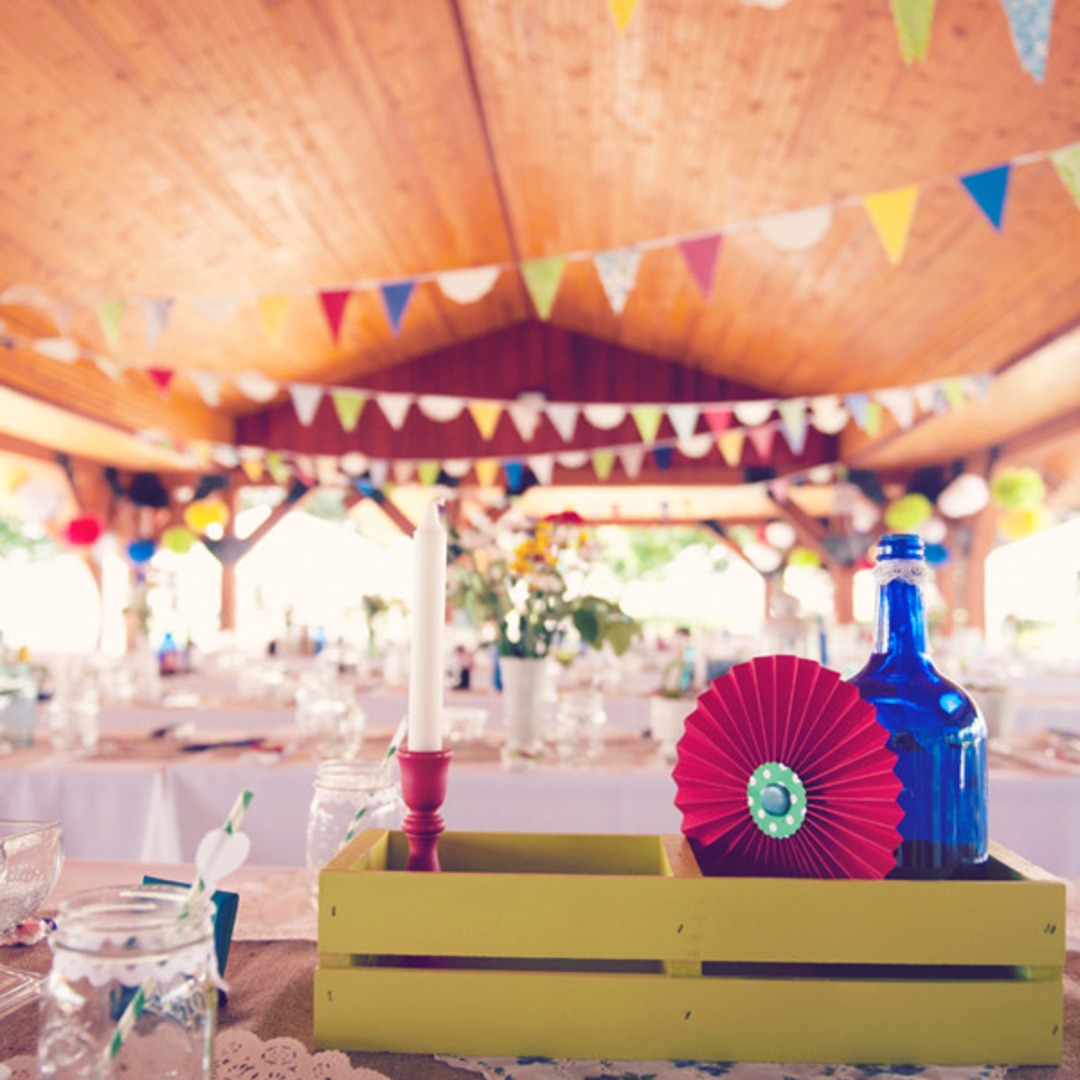 5 End Of Summer Party Ideas E Online